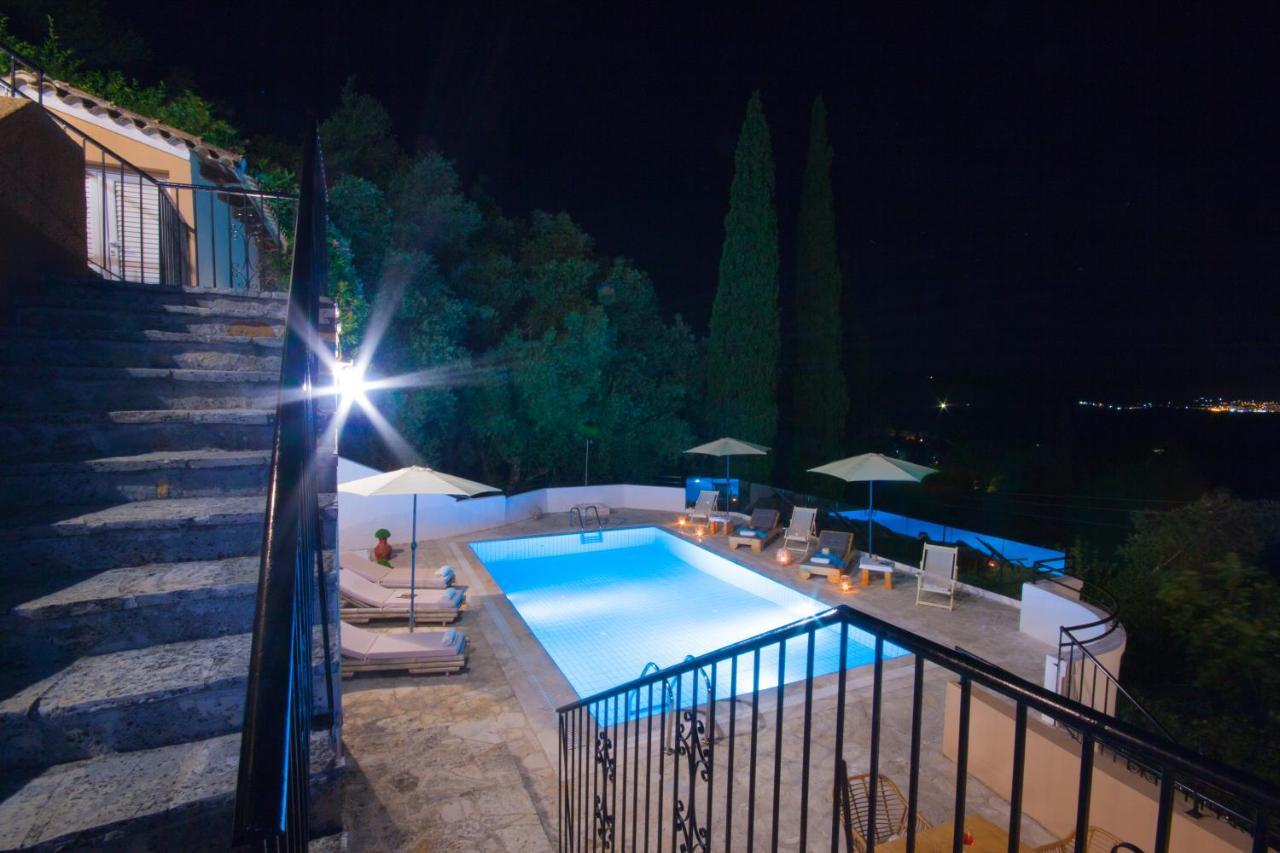 Odyssey Villas 카시오피 외부 사진