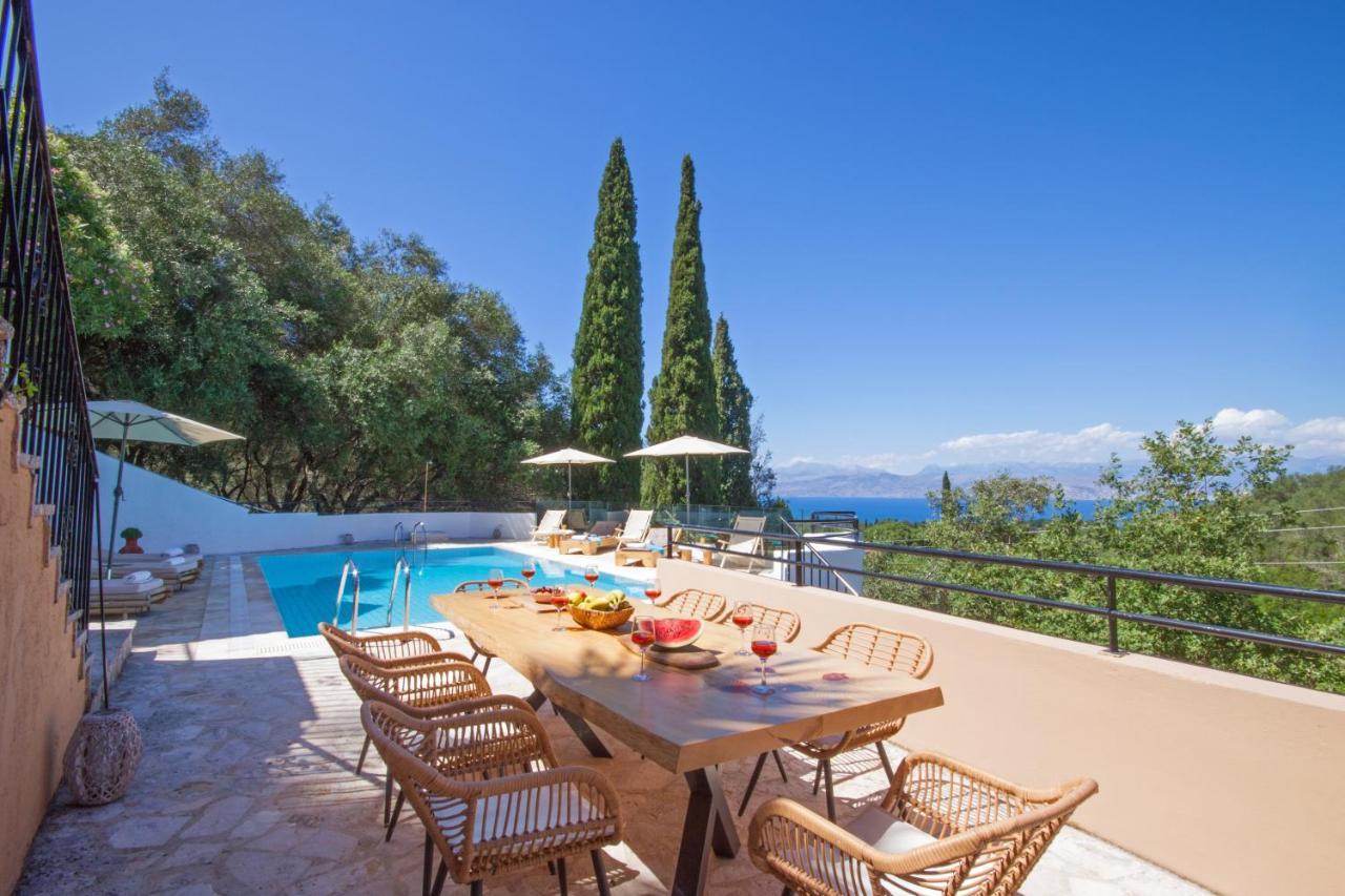 Odyssey Villas 카시오피 외부 사진