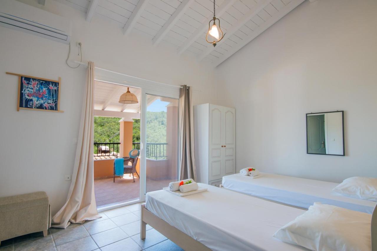 Odyssey Villas 카시오피 외부 사진